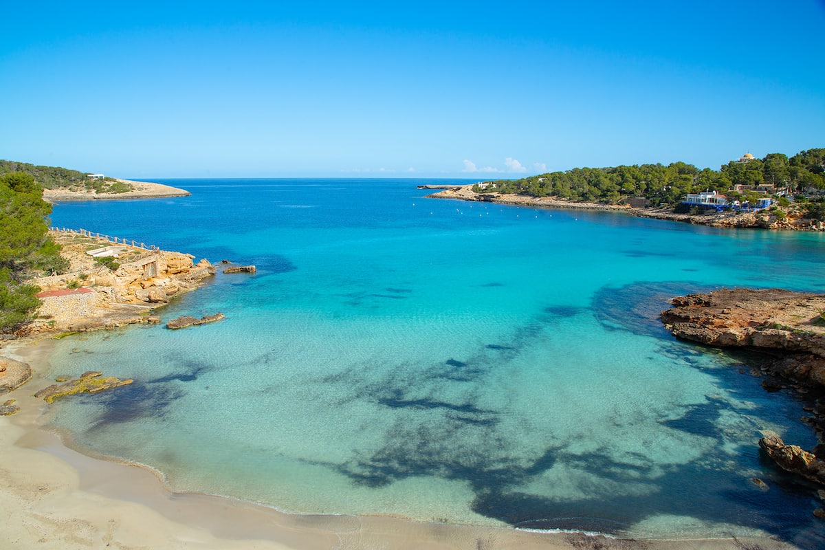 Vistas a la cala desde el alojamiento